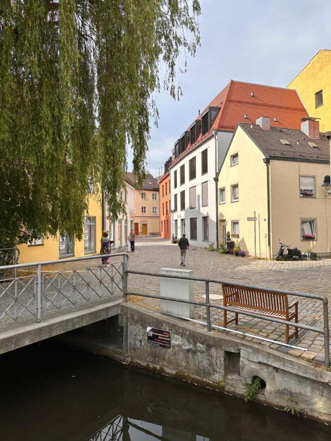Stadtflair Freising - Moderne Wohnung Im Zentrum Exterior foto