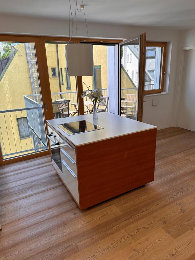 Stadtflair Freising - Moderne Wohnung Im Zentrum Exterior foto